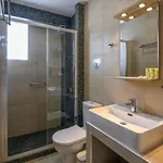 Marthina Luxury Living Apartment *