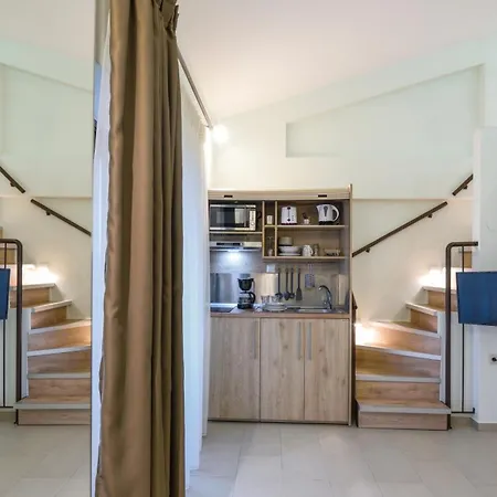 Marthina Luxury Living Daire Nea Poteidaia
