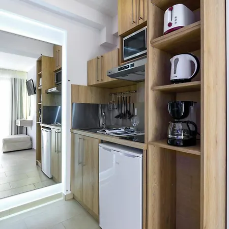 Marthina Luxury Living *