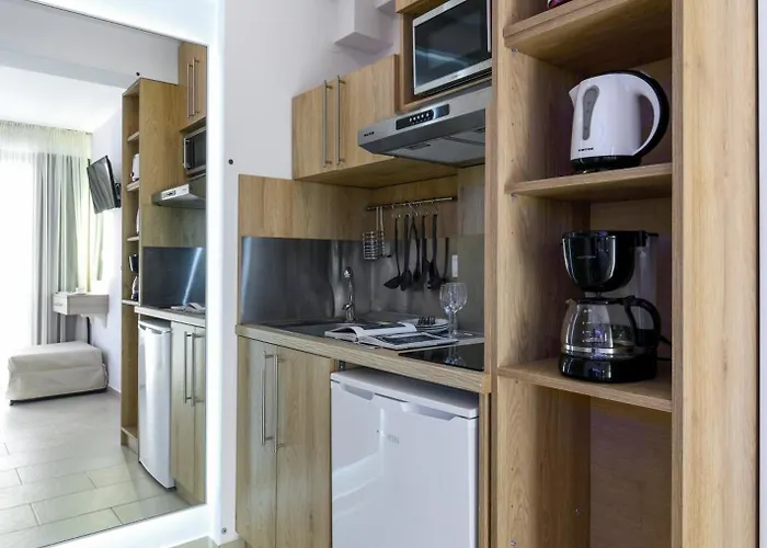 Marthina Luxury Living *
